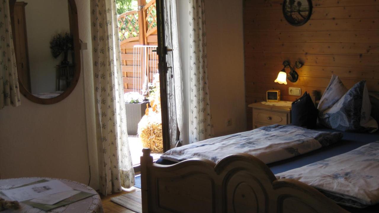 Landhaus Wiesenhof Ferienwohnung Zugspitz Garmisch-Partenkirchen Exterior foto